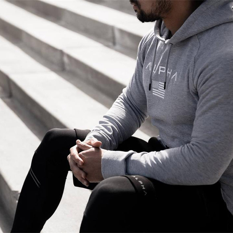Nouveau Printemps hiver Sweat Hommes Hoodies Mode Solaire À Capuche En Molleton Gymnases de haute qualité À Capuche Survêtements Pull Vêtements D