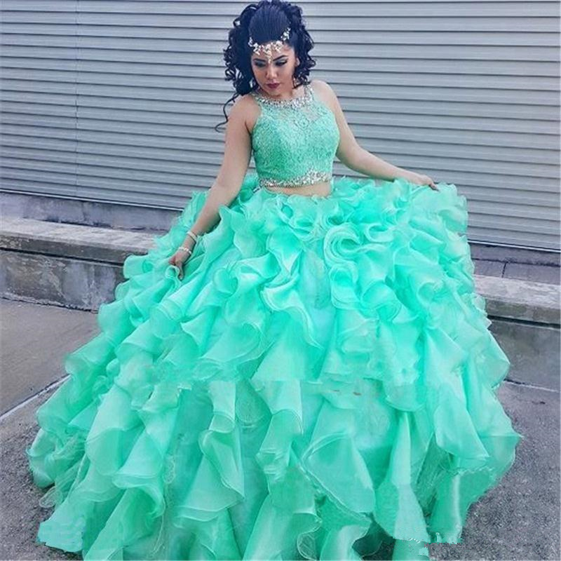2021 menthe dentelle quinceanera robes 2 pièces robe à billes princesse gonfle volant masquerade doux 16 robes de bal fille vestidos de
