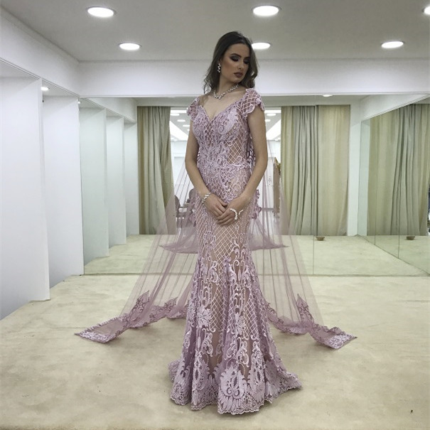 

Lavender Mermaid Formal Dresses Evening Wear With Cape V-Neck Beaded Evening Gowns Floor Length Lace Appliques Tulle Prom Dress, Sage