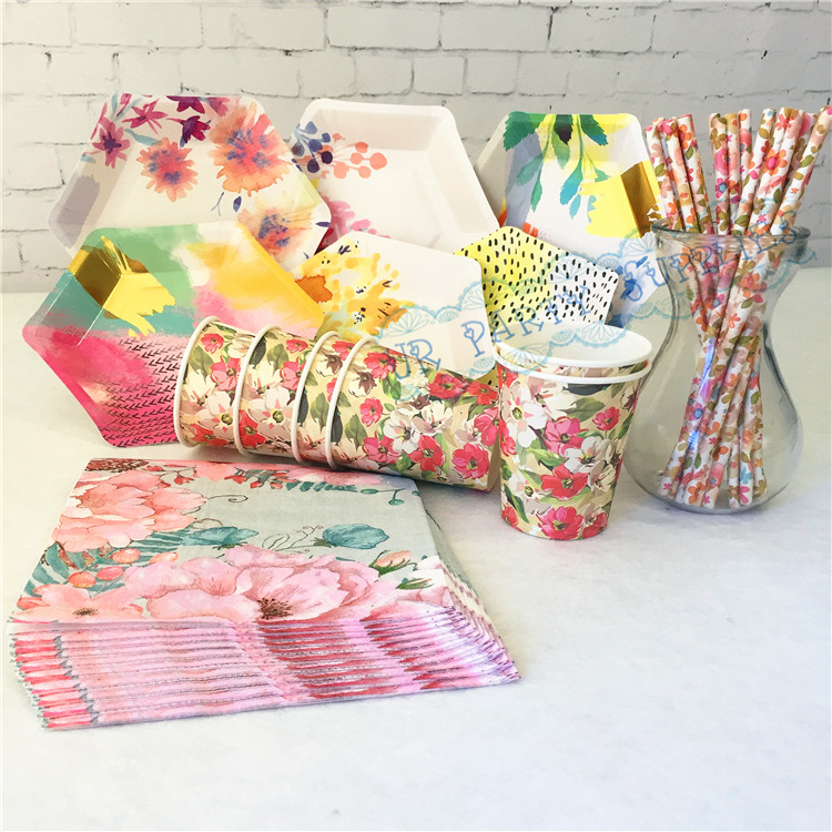 

Wholesale- 72 sets Tropical Flower Paper Plates Bright Floral Party Cups Drinking Straws Paper Napkin for Hawaiian Luau Pool Wedding Party
