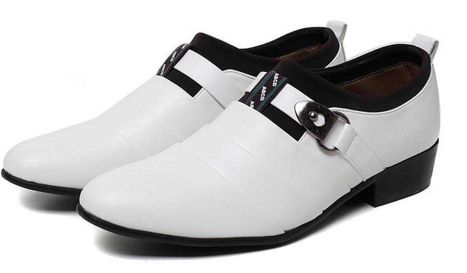 In the summer of 2015 the New England pointed white men's leather shoes business shoes han edition wedding shoes breathable tide