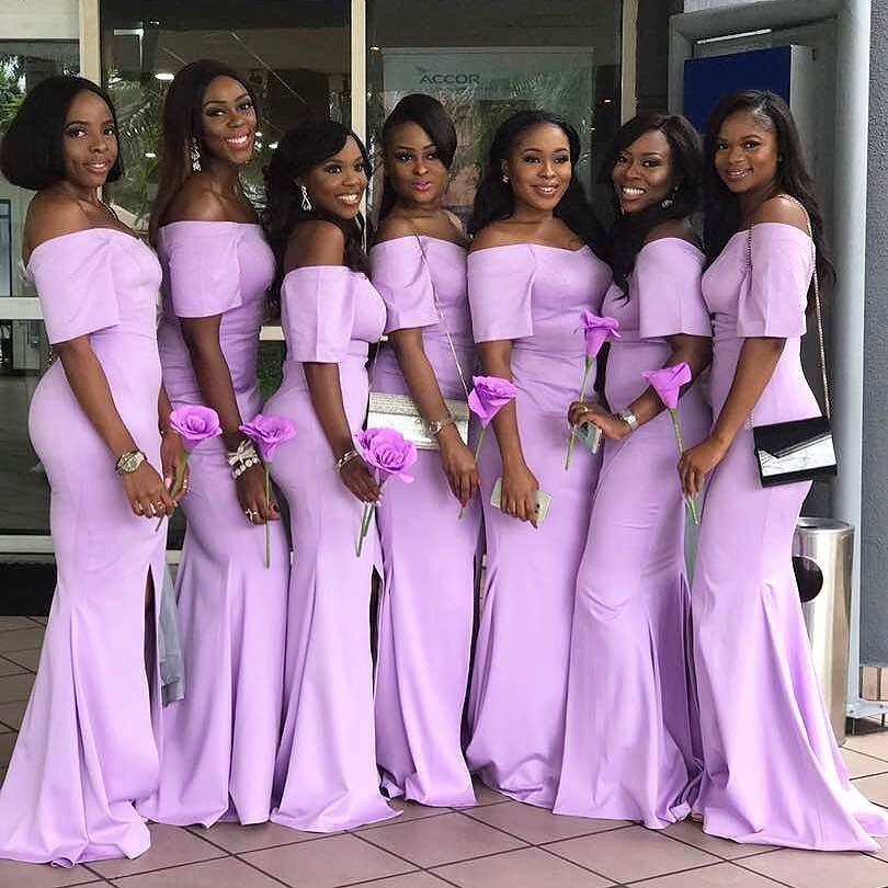 

Off The Shoulder Bridesmaids Dresses Fashion Short Sleeves Front Split Mermaid Wedding Guest Dresses Ruched Sweep Train Bridesmaid Dresses