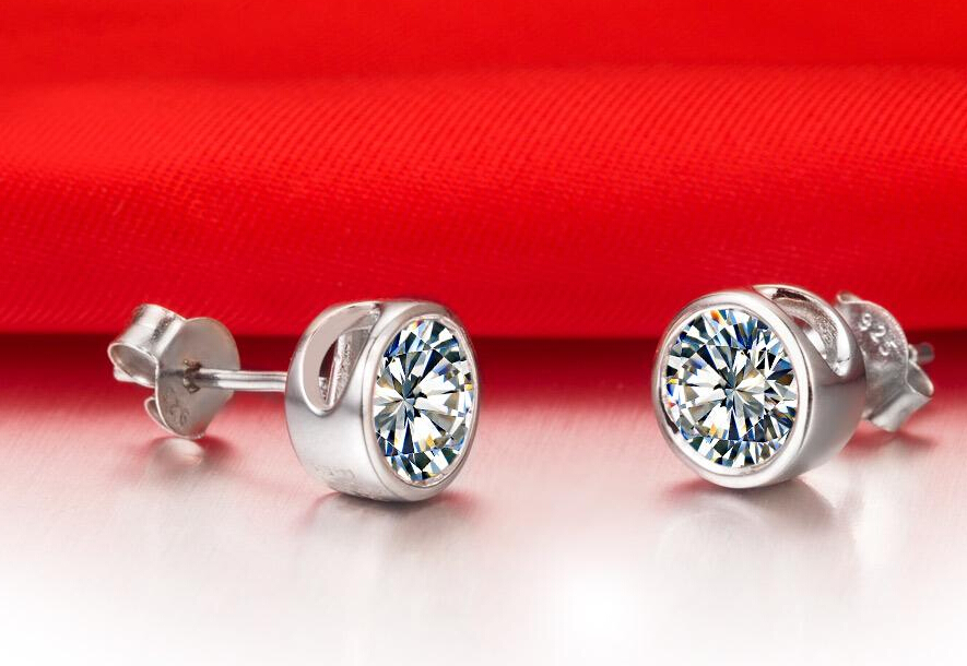 Fast Free shipping 18K white gold Plated 1 CT Sona synthetic diamond stud earrings for women High Quality wedding bridal sterling silver