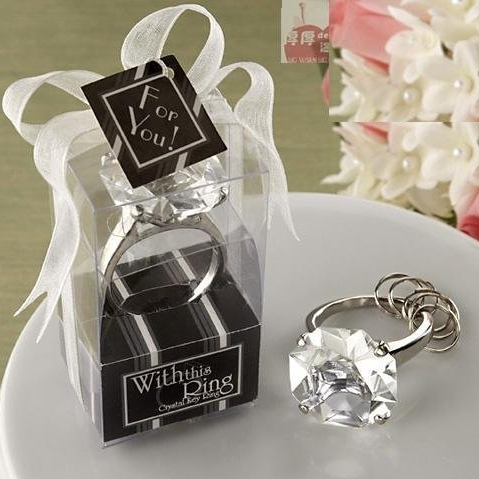 Vente en gros - 10 Pcs Mode Faux Diamant Cristal Anneau De Serviette Porte-clés De Noce Dîner Table Serviette En Papier Serviette Anneau Titulair