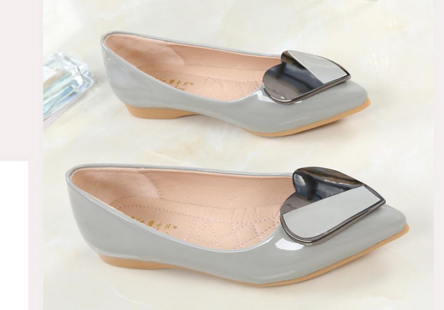 

Single women shoes fall 2017 new fashionable joker low pointed mouth with thick with shallow lady shoes in the summer, Black