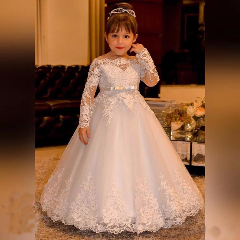 

Cheap Bateau Neck Flower Girl Dresses Long Sleeves Vintage Lace Girl Pageant Gowns Long Holy Communion Dress, Ivory