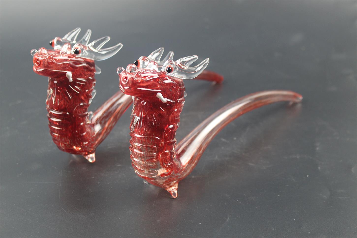 

Manufacturer direct-selling glass pipe red dragon shape 9.4 inch pipe with low price and high quality
