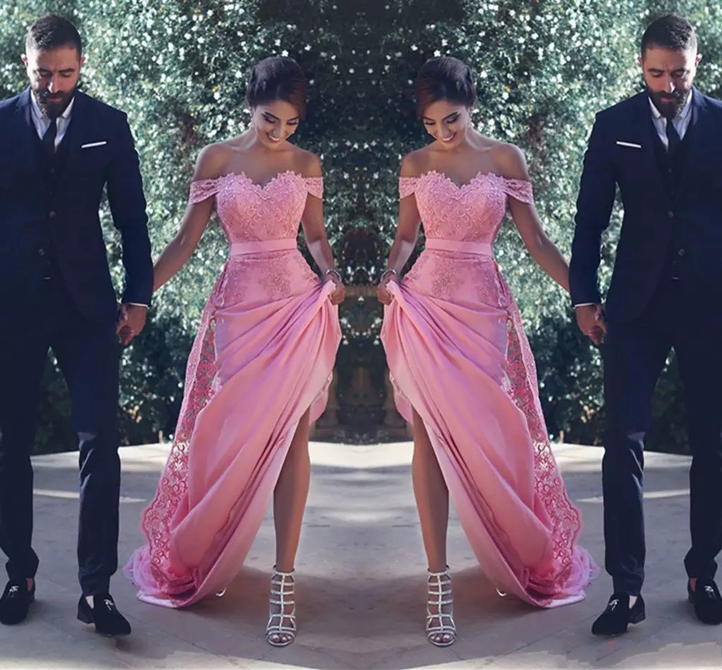 Sexy Off The Shoulder Bridesmaid Dresses Long With Lace Appliques Sash A Line Wedding Guest Dress Maid of Honor Cheap Cocktail Gowns-image-94384496