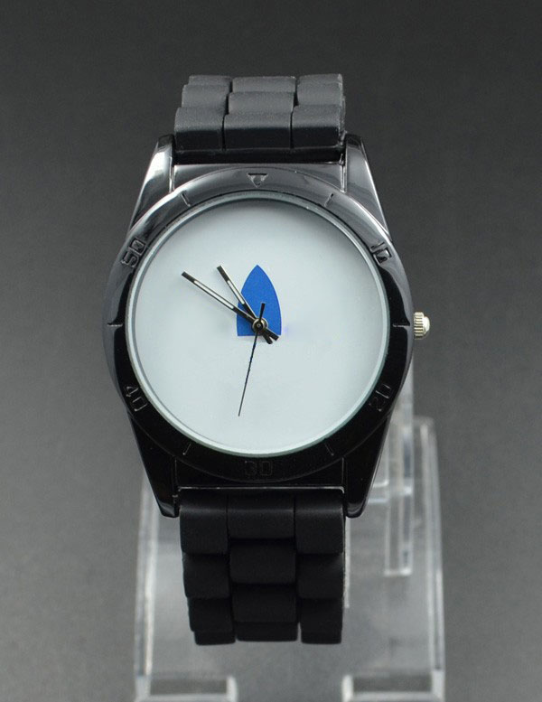 

2017 Fashion Clover Women Watches Men's Unisex 3 Leaves Leaf Style Dial Silicone Strap Analog Quartz Wristwatch Christmas Gift Relogio, Slivery;brown