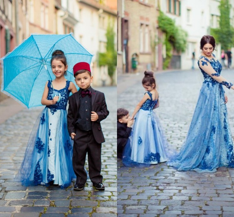 

Appliqued Lace Tulle Flower Girls Dresses 2018 Newest Princess Girls Pageant Dresses White Blue Children Birthday Party Wedding Dresses, Ivory