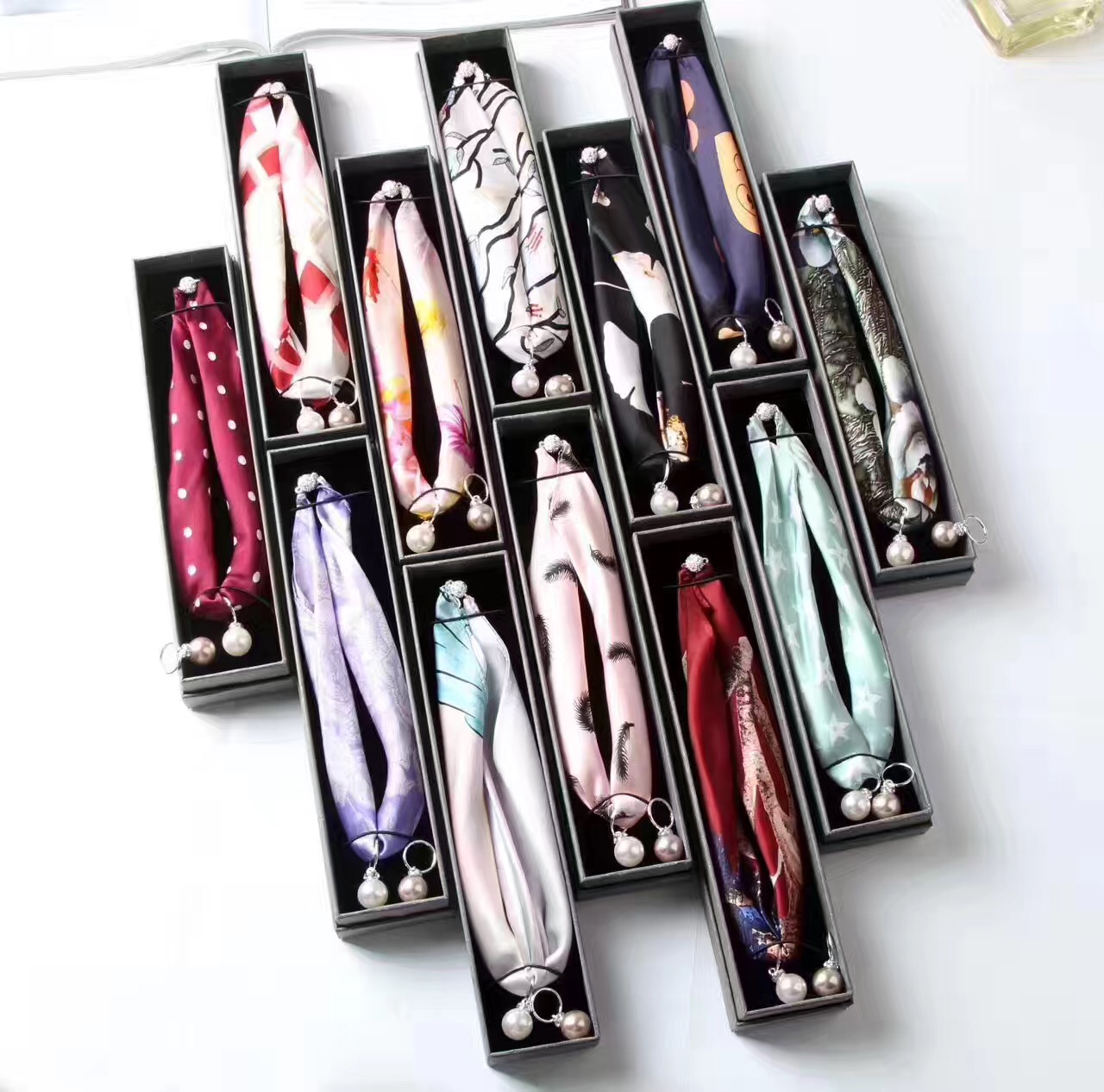 

2017 16MM thick 100% mulberry silk multipurpose womens square pearl necklace SCARF hand ring scarves handbag accessorry gift box hot #4033