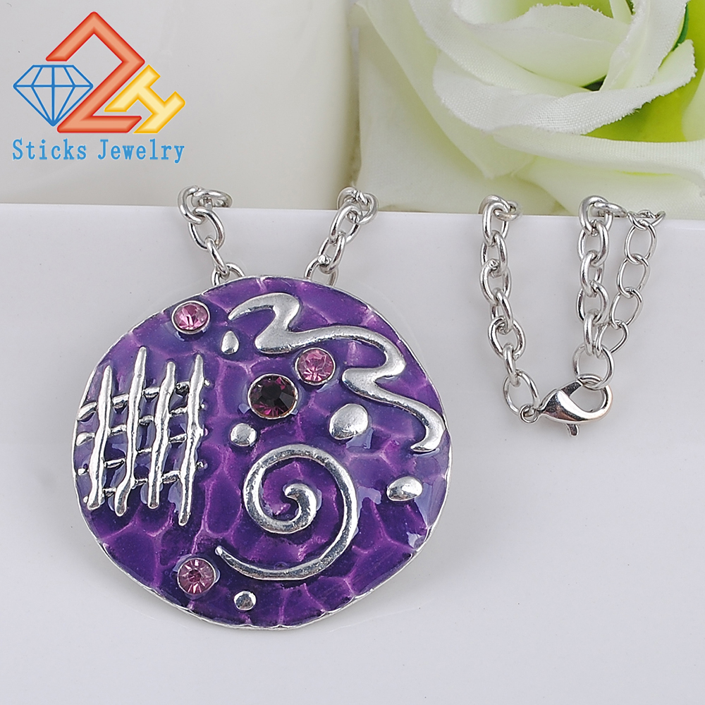 

Vintage Necklace Pendant for Women Folk Custom Enamel Rhinestone Round Shape Fashion Jewelry