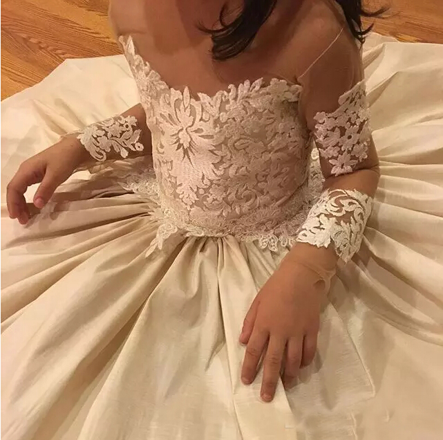 2019 Haute Qualité Robe De Bal Princesse Fleur Fille Robes Satin Perles Bow Back Floor Longueur Longueur Long Enfants Robes Formelles Pour Le Mar