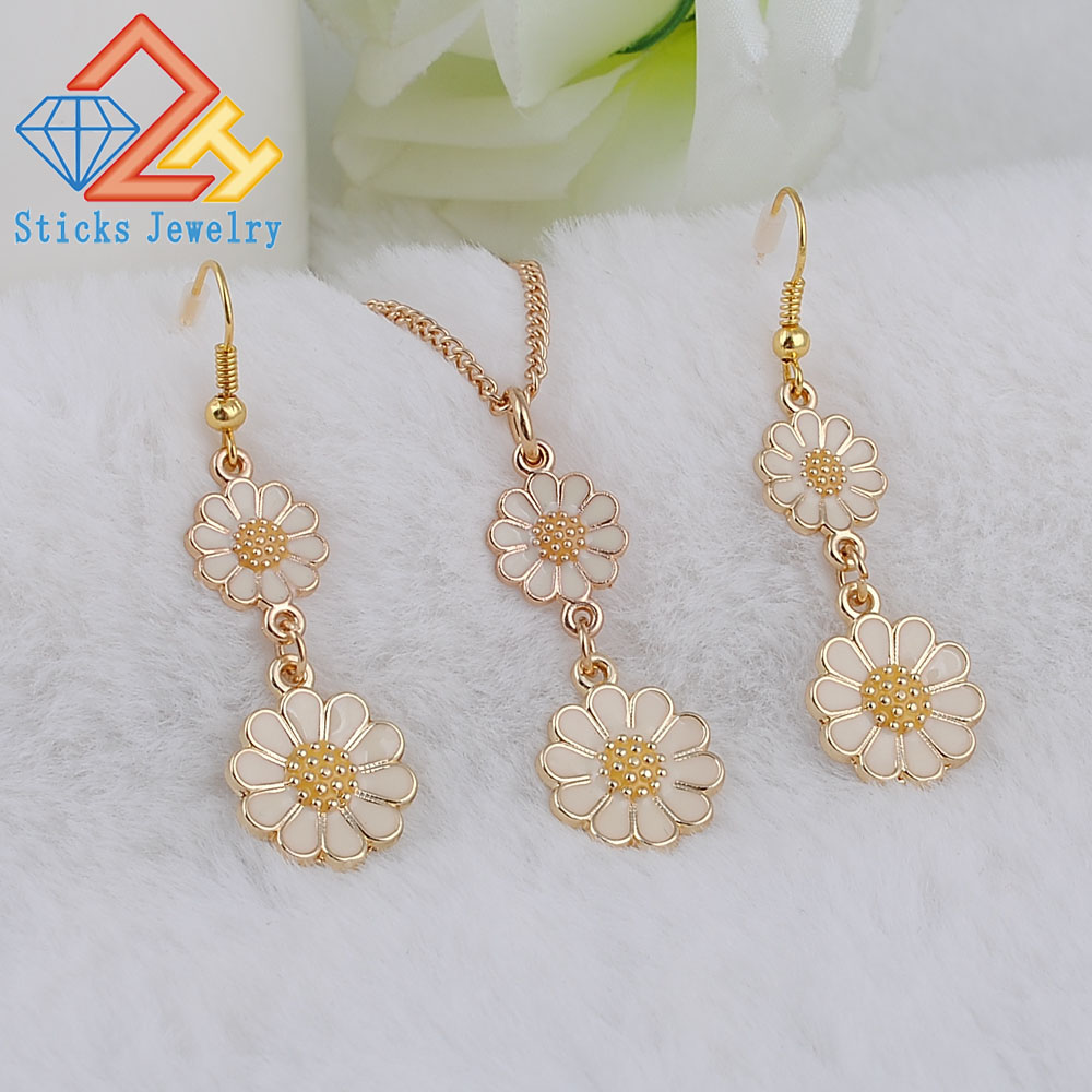 

Fashion Double Flower Necklace Pendant Set Women 2017 Ear Charms Choker Jewelry Collares Collier Femme Bib Boho Chocker, Ivory