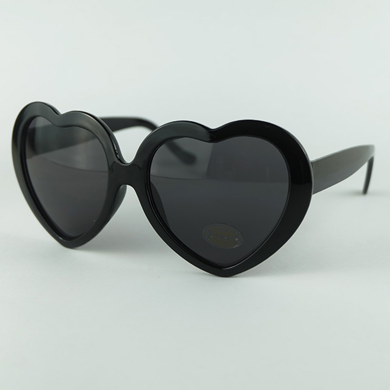 Wholesale 2017 New Lovely Adult Heart Shape Design UV400 Sunglasses Multi Colors 20pcs/Lot