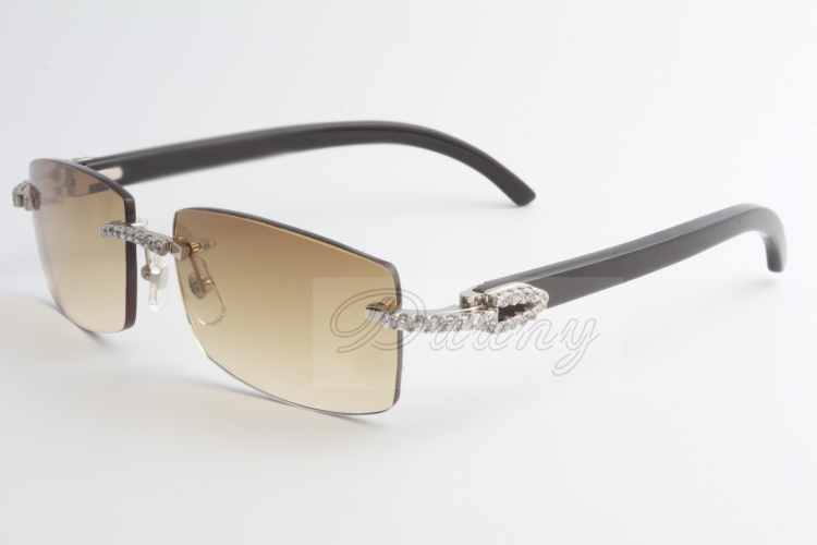 

2019 newest fashion large diamond sunglasses Black horns sunglasses 3524012 (2) size: 56-18-140mm