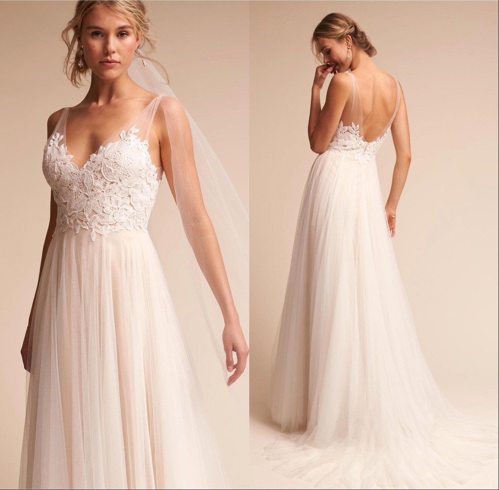 

2018 Cheap Beach Garden Lace Tulle Country Wedding Dresses A Line V Neck Sexy V Back Zipper Long Bridal Gowns, Champagne