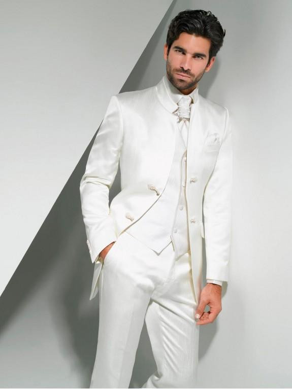 Wholesale- 2017 New Arrival White Groom Tuxedos Mandarin Lapel Men's Suit Groomsman/Best Man Wedding/Prom Suits(Jacket+Pants+Tie+Vest)