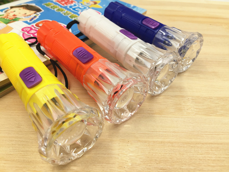 

Portable portable plastic flashlight, mini flashlight, plastic shell, household
