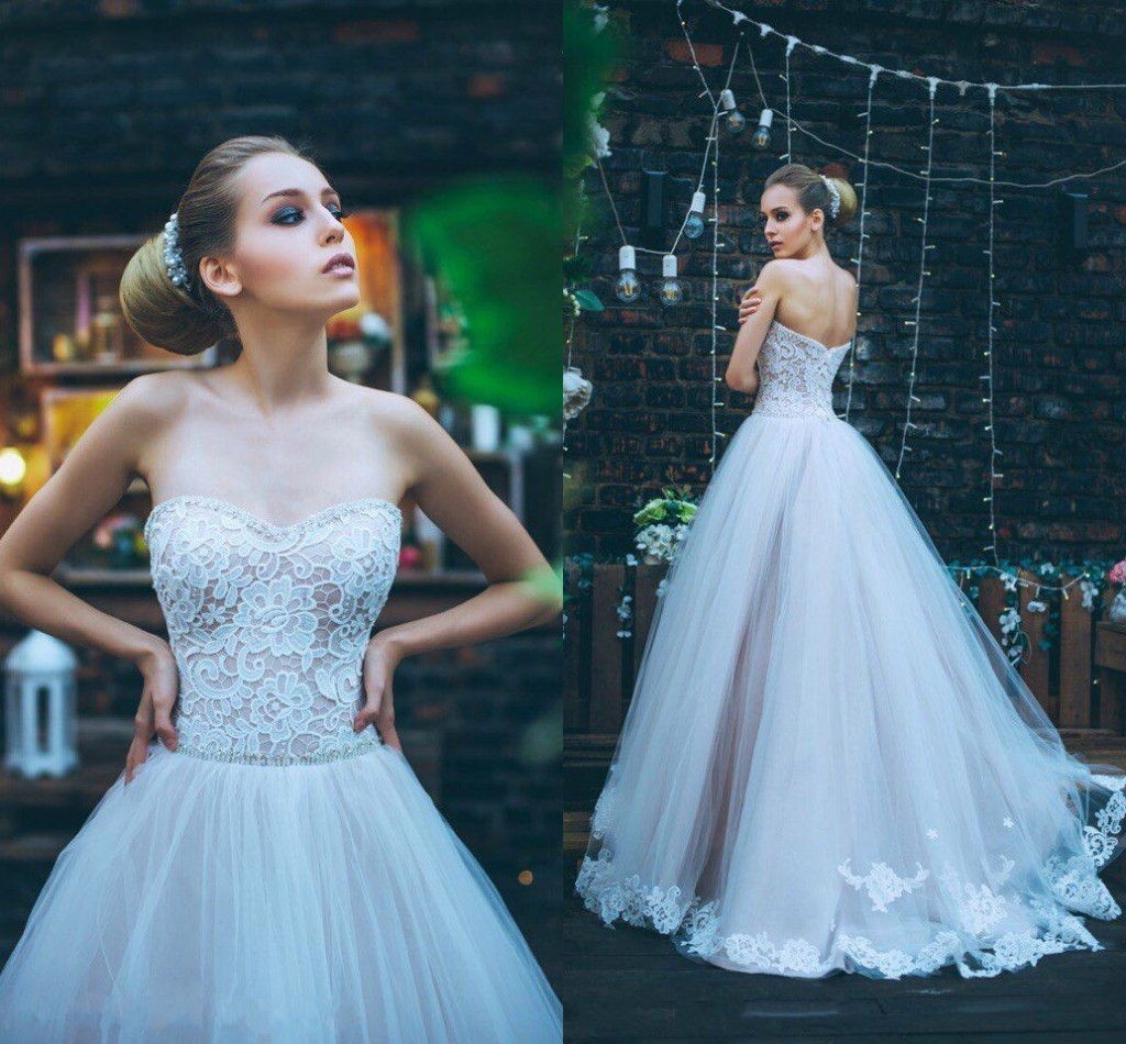 

2018 Newest Spring Fall Wedding Dresses Sweetheart Lace Beaded Tulle Backless Wedding Gowns Elegant Bridal Dresses With Appliques, Ivory