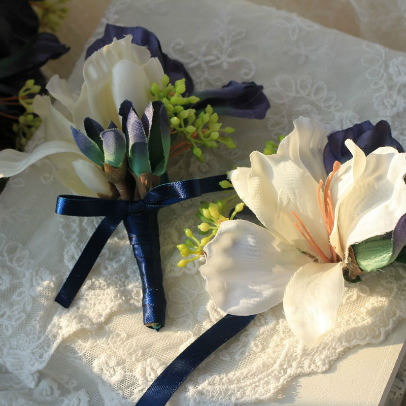 

Bride Bridesmaids Wrist Flower Marry Hand Flowers Groom Corsage Corsage, White