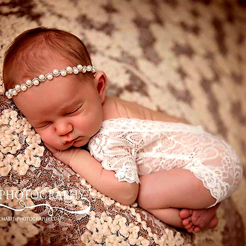 

Newborn Baby Full Lace Rompers Baby Girls Boys Cute petti Rompers Jumpsuits Infant Toddler Photo Clothing Soft Lace Bodysuits 0-3M, Black & white for choose