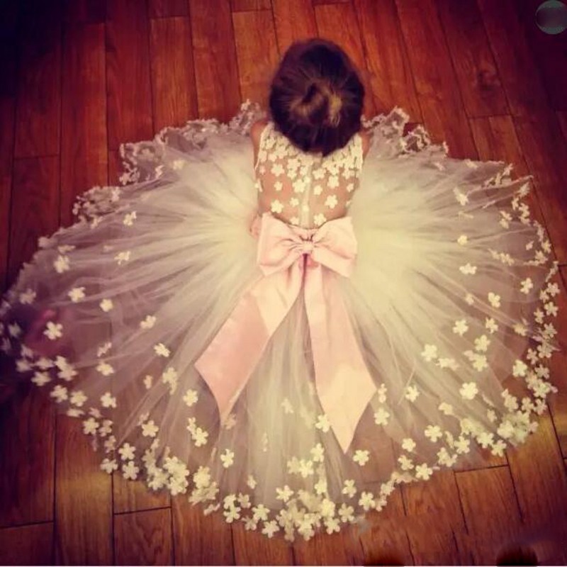 

Tulle Sheer Back Flower Girl Dresses For Wedding Big Bow Sleeveless Girls Pageant Gowns Flora Appliques Baby Birthday Party Dress, Chocolate