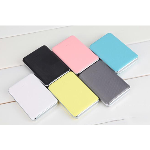 

6 color 5000MAH dot, light, environmental protection, fashion, portable, business type mobile power, youthful fashion, compact and light