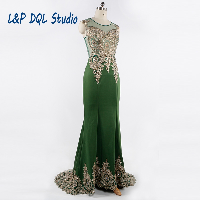 

Dark Green Mother of the Bride Dresses Sheer with Gold Embroidery Evening Dresses Side Zipper Sweep Train Satin Mother's Dresses