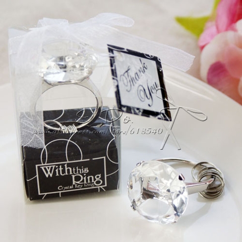 Wholesale- Free Shipping Ring Keychain/Napkin Ring Wedding Favors And Gifts For Guest Party Favors Wedding Souvenirs Wedding Gift-image-395945694