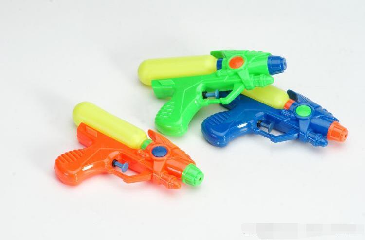 venta de pistolas de agua para niños