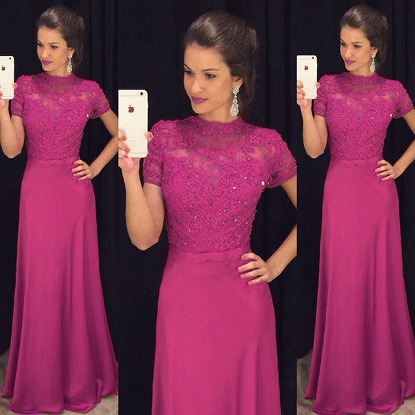 Elegant Lace Bodice Red Evening Dresses High Neck Short Sleeves Satin Floor Length Modest Prom Dresses Formal Gowns With Sash Bow