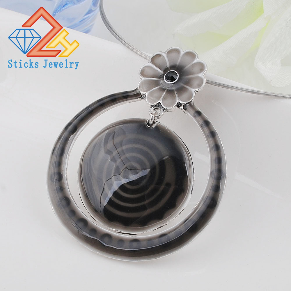 

Hot circular pendant necklace vintage jewelry black glazed transparent fashion designer jewelry free shipping