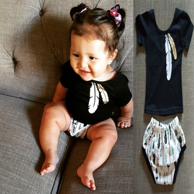 

INS Baby Clothing Set Summer Cotton Girls Short Sleeve T-shirt Black Tees Feather Printed Shorts Triangle PP Pants Kids Children Clothes, As photo
