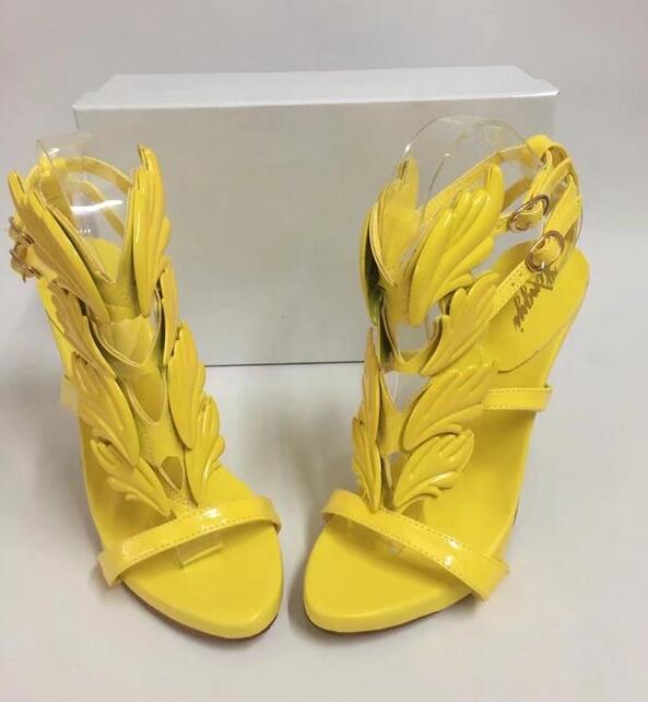 

Luxury Designer Golden Metal Wings Leaf Strappy Dress Sandal yellow pink Gladiator High Heels Shoes Women Metallic Winged Sandals, See photo