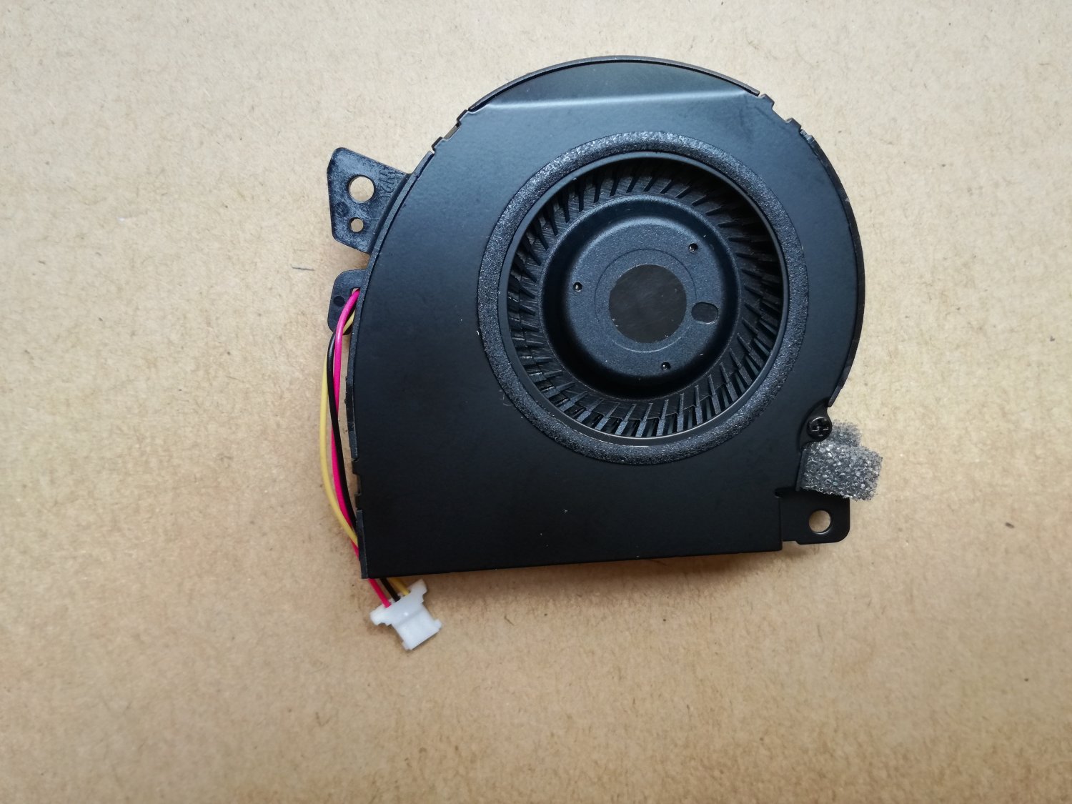 

cooler for Dell Vostro V130 cooling fan KDB0405HA-AG65 93YFT 093YFT