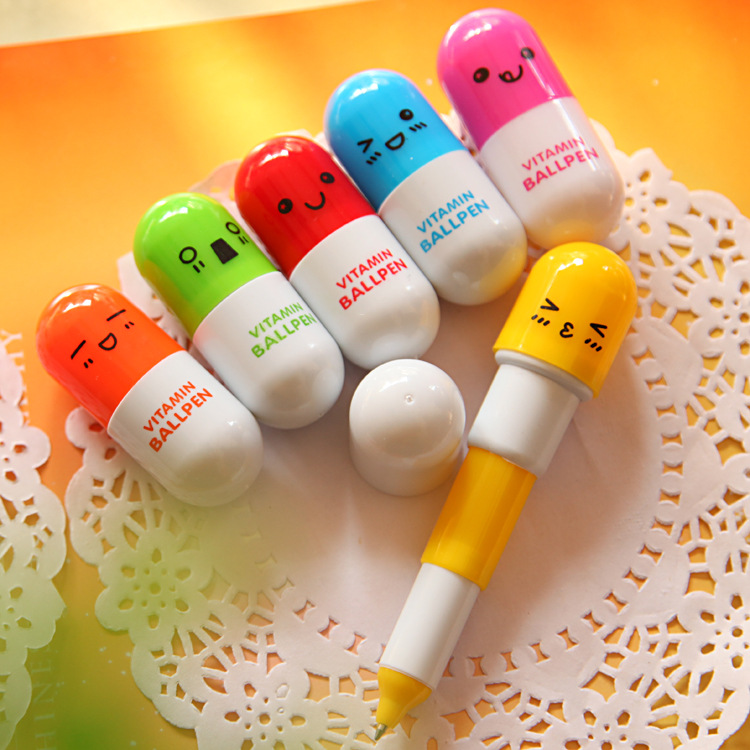 

Creative Retractable Ball point pen cartoon Telescopic face Capsule pills cute Ballpoint Pen for kids gift, Red