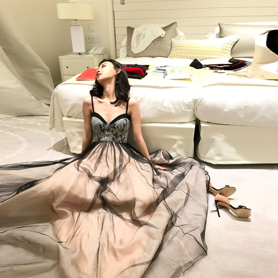 

Black and Champagne Evening Gowns 2019 Spaghetti Strap A-line Tulle Lace Long Prom Dresses Formal Sexy Dresses, Ivory