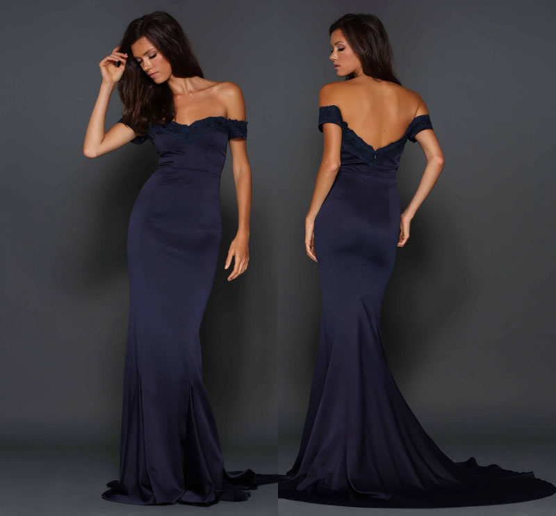 

Sexy Dark Navy Bridesmaid Dresses Off Shoulder Backless Sweep Train Bridemaid Gowns Elastic Satin with Applique