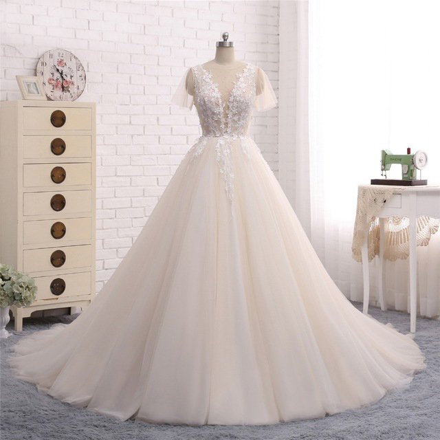 

New Long Wedding Dress Scoop Short Sleeves A-Line Chapel Train Appliques Tulle Bridal Gowns Vestido de noiva, Ivory