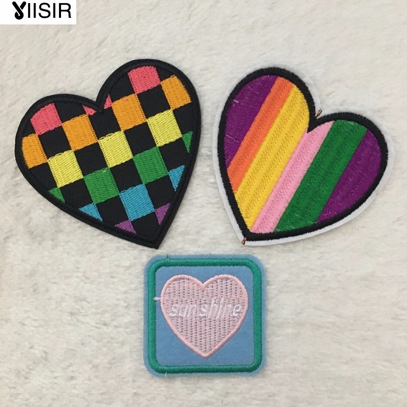 

Fabric Artificial Heart Heat Transfer Embroidery Clothes Patches,Sew On,Iron On Patch,Appliques For Clothing,Backpack