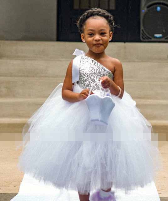 

2019 Cheap Silver Sequins Tutu Flower Girls Dresses One Shoulder Floor Length Puffy Ball Gown Girls Birthday Party Gown First Communion Dres, Red