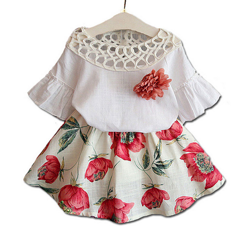 Girls Vêtements Ensembles 2017 Style de mode d'été Nouveaux filles Vêtements Ensembles Enfants Porter Fleur + Jupes Enfants Simple Costumes Vêtem