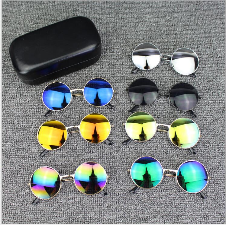 

Dazzling Round Sunglasses: Polarized, Mirrored Lenses for Men's Sun Protection