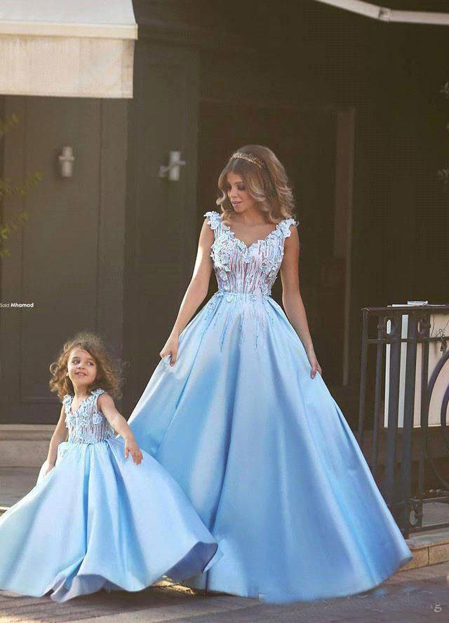 party wear for mom and daughter