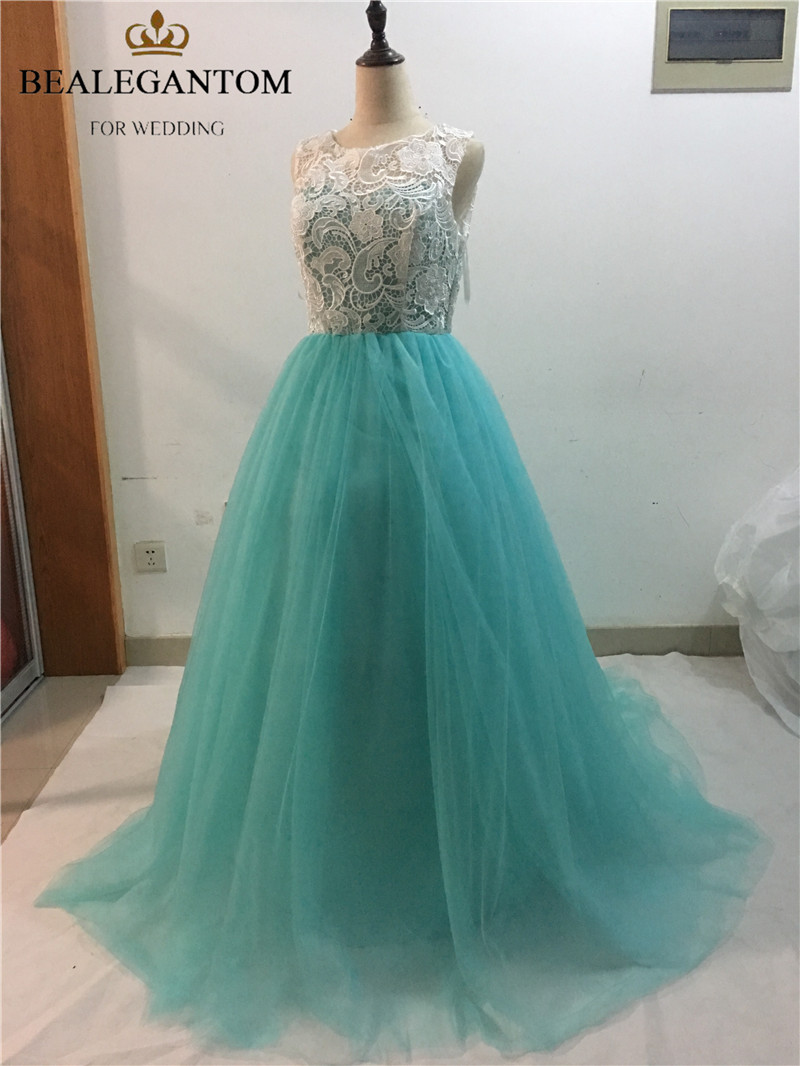 

2017 Fashion Scoop Lace Ball Gown Quinceanera Dresses with Button Tulle Plus Size Sweet 16 Dresses Vestido Debutante Gowns BQ38, Blue