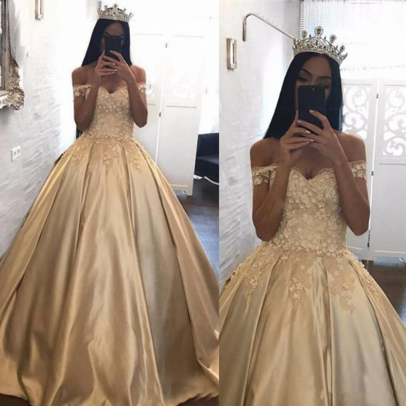 

Elegant Champagne Quinceanera Dresses Off Shoulder Backless Zuhair Murad Evening Gowns Lace Appliques Ball Gown Prom Dress Custom Made, Ivory