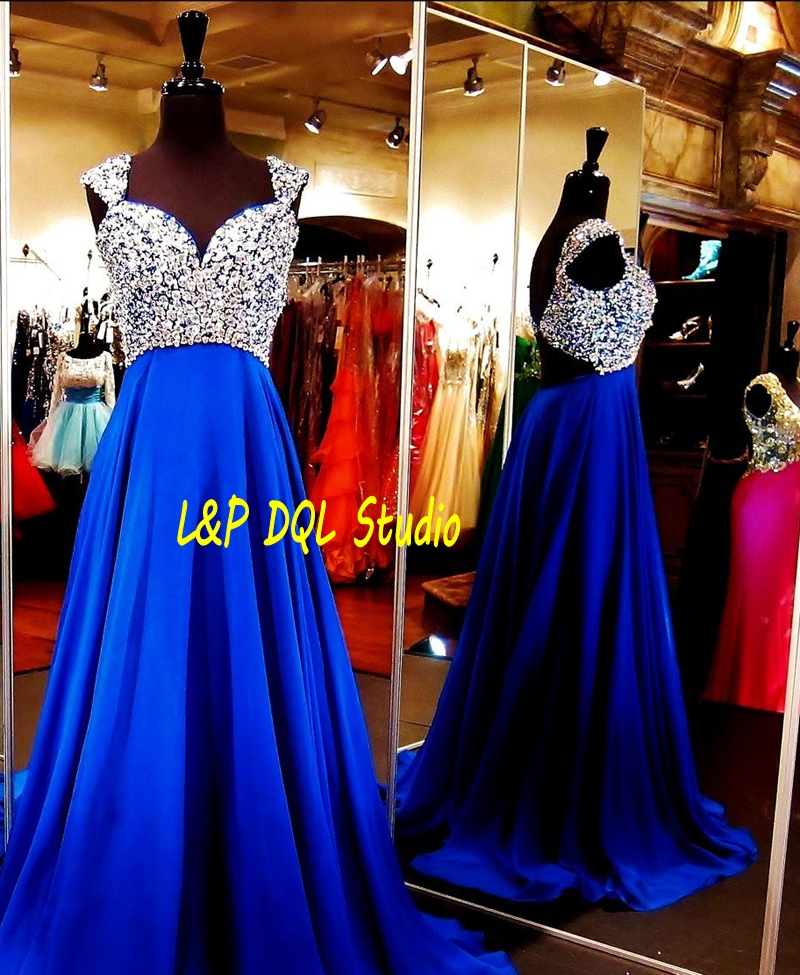 

Royal Blue Evening Dresses Chiffon Backless Long Prom Dresses Sparkling Beads Sequins On the Top Stunning Red Carpet Dresses New, Dark red