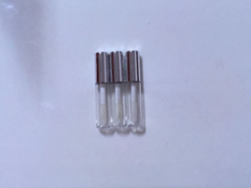 

100pcs/lot Free Shipping 1.2 ml pretty Empty clear lip gloss tube lip balm bottle container Beauty Tool Mini Sample