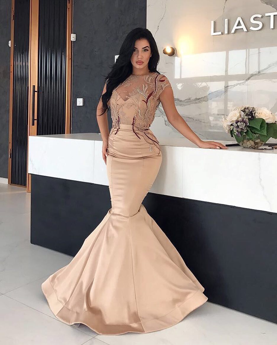 

Champagne Lace Dresses Evening Wear Sheer Bateau Neck Mermaid Appliques Prom Gowns Floor Length Satin Formal Dress, Royal blue